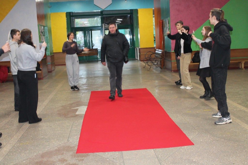 558660020 1210947977512512 664938249648099059 N