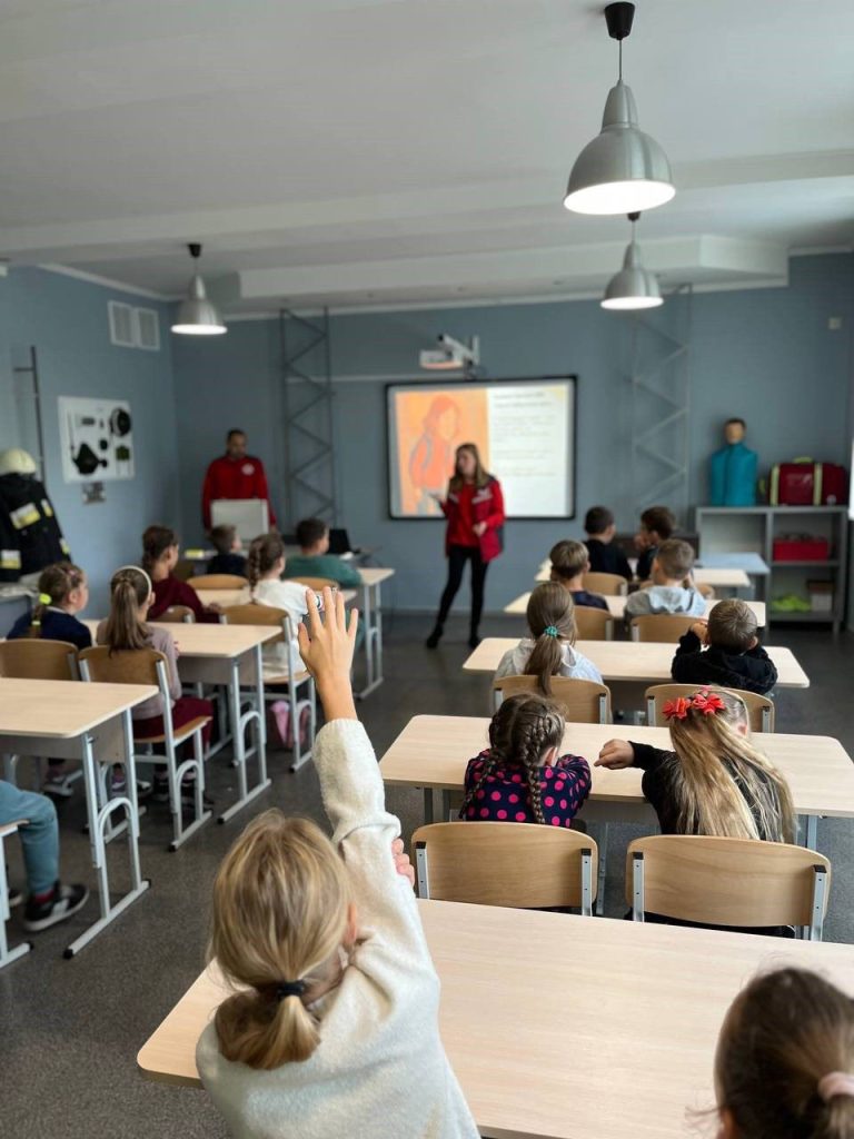 558706397 1216031817004128 2566701552267691867 N