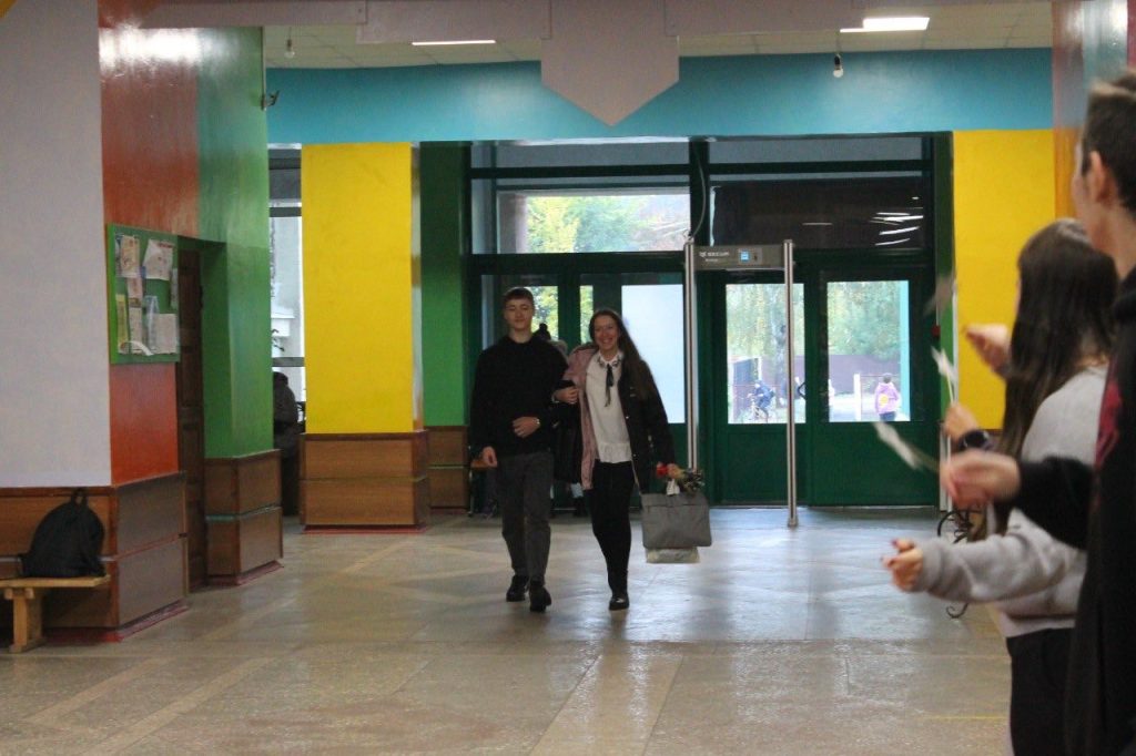 559011736 1210948210845822 5316307962680445572 N