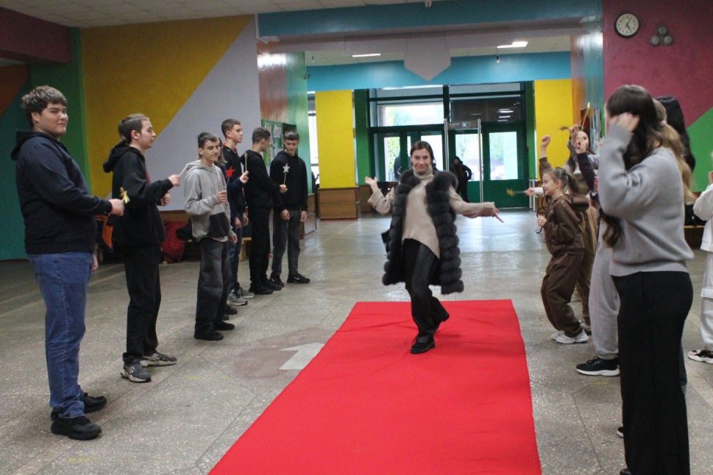 559040928 1210948117512498 6921799783871915698 N